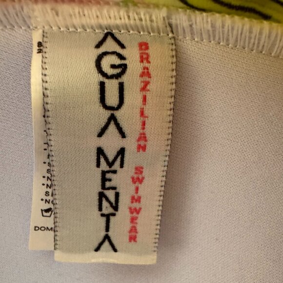 Bikini - Picture 8 of 12